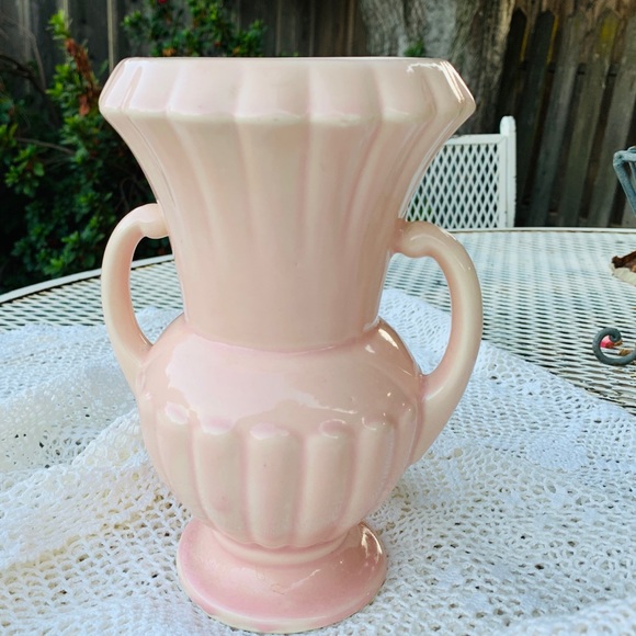 McCoy U.S.A . Other - Vintage McCoy USA Glazed Pottery Pretty Pink Vase